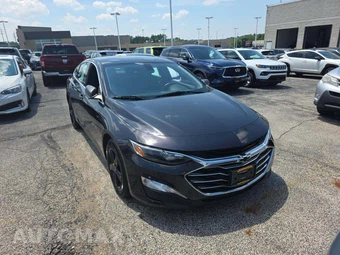 2022 Chevrolet Malibu LS 1LS - miniatura 4