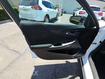 2022 Chevrolet Malibu LS 1LS - miniatura 9