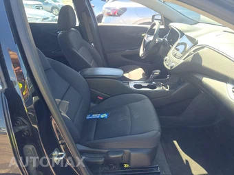 2022 Chevrolet Malibu LS 1LS - miniatura 8