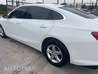2022 Chevrolet Malibu LS 1LS - miniatura 5
