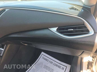 2022 Chevrolet Malibu LT 1LT – miniatura 16