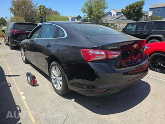 2022 Chevrolet Malibu LT 1LT – miniatura 2