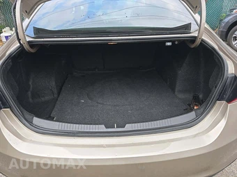 2022 Chevrolet Malibu LT 1LT – miniatura 14