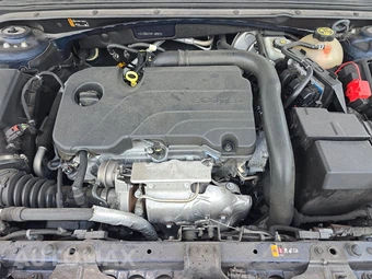 2022 Chevrolet Malibu LT 1LT – miniatura 15