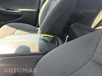 2022 Chevrolet Malibu LT 1LT - miniatura 8