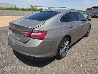 2022 Chevrolet Malibu LT 1LT - miniatura 3