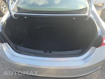 2022 Chevrolet Malibu LT 1LT – miniatura 17