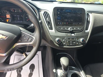 2022 Chevrolet Malibu LT 1LT – miniatura 11