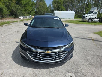 2022 Chevrolet Malibu LT 1LT – miniatura 2