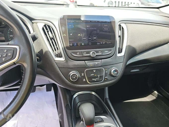 2022 Chevrolet Malibu RS 1SP - miniatura 10