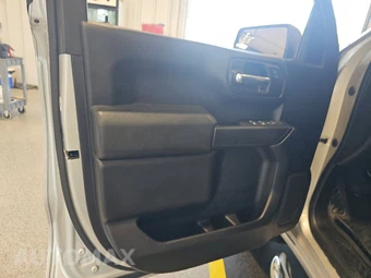 2022 Chevrolet Silverado 1500 Custom Crew Cab Short Bed 1CX - miniatura 9