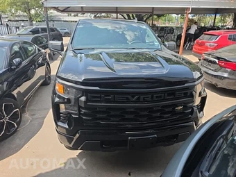 2022 Chevrolet Silverado 1500 Custom Crew Cab Short Bed 1CX - miniatura 2