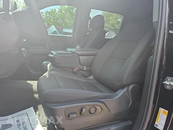2022 Chevrolet Silverado 1500 Custom Crew Cab Short Bed 1CX - miniatura 7