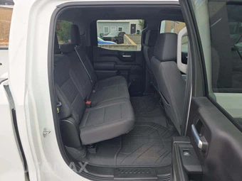 2022 Chevrolet Silverado 1500 Custom Crew Cab Short Bed 1CX - miniatura 13