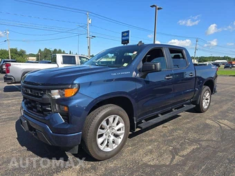 2022 Chevrolet Silverado 1500 Custom Crew Cab Short Bed 1CX
