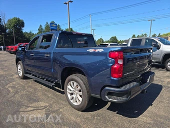 2022 Chevrolet Silverado 1500 Custom Crew Cab Short Bed 1CX - miniatura 2