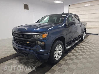 2022 Chevrolet Silverado 1500 Custom Crew Cab Short Bed 1CX