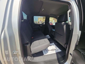 2022 Chevrolet Silverado 1500 Custom Crew Cab Short Bed 1CX - miniatura 16