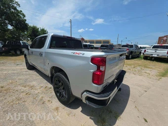 2022 Chevrolet Silverado 1500 Custom Crew Cab Short Bed 1CX - miniatura 2