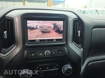 2022 Chevrolet Silverado 1500 Custom Crew Cab Short Bed 1CX - miniatura 10