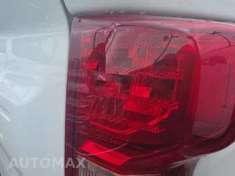 2022 Chevrolet Silverado 1500 Custom Crew Cab Short Bed 1CX - miniatura 22
