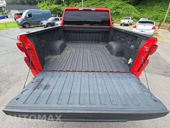 2022 Chevrolet Silverado 1500 Custom Crew Cab Short Bed 1CX - miniatura 11