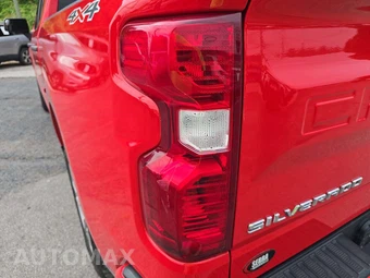 2022 Chevrolet Silverado 1500 Custom Crew Cab Short Bed 1CX - miniatura 25