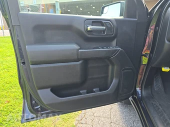 2022 Chevrolet Silverado 1500 Custom Crew Cab Short Bed 1CX - miniatura 9