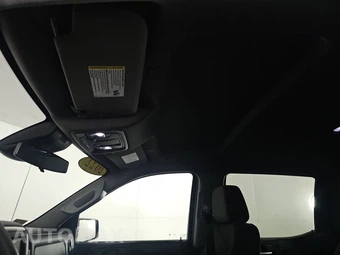 2022 Chevrolet Silverado 1500 Custom Crew Cab Short Bed 1CX - miniatura 17