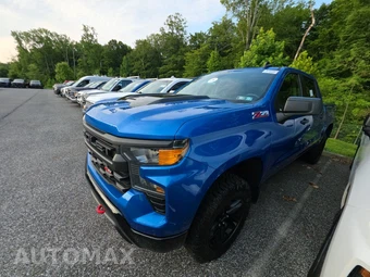 2022 Chevrolet Silverado 1500 Custom Trail Boss Crew Cab Short Bed 2CX