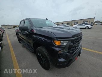 2022 Chevrolet Silverado 1500 Custom Trail Boss Crew Cab Short Bed 2CX - miniatura 14