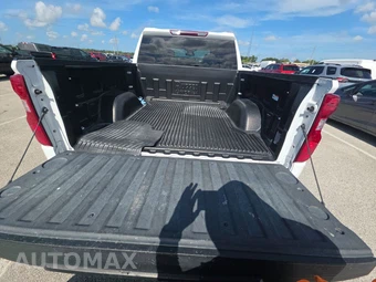 2022 Chevrolet Silverado 1500 LT Crew Cab Short Bed 1LT - miniatura 16