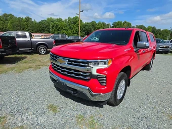 2022 Chevrolet Silverado 1500 LT Crew Cab Short Bed 1LT