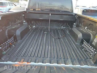 2022 Chevrolet Silverado 1500 LT Crew Cab Short Bed 1LT - miniatura 16