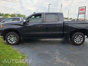 2022 Chevrolet Silverado 1500 LT Crew Cab Short Bed 2FL