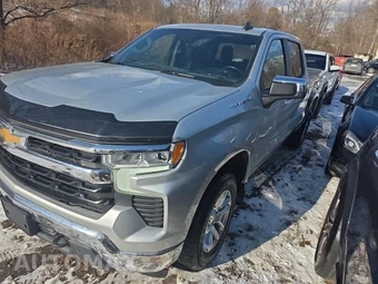 2022 Chevrolet Silverado 1500 LT Crew Cab Short Bed 2FL