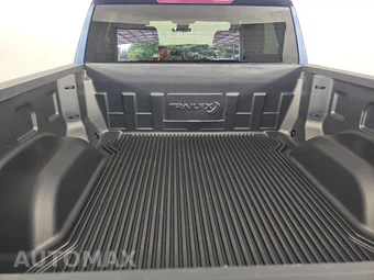 2022 Chevrolet Silverado 1500 LT Crew Cab Short Bed 2FL - miniatura 17