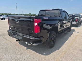 2022 Chevrolet Silverado 1500 LT Trail Boss Crew Cab Medium Bed 2LT - miniatura 4