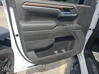 2022 Chevrolet Silverado 1500 LT Trail Boss Crew Cab Short Bed 2LT - miniatura 9