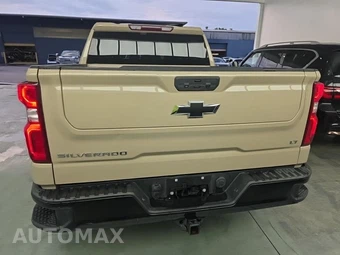 2022 Chevrolet Silverado 1500 LT Trail Boss Crew Cab Short Bed 2LT - miniatura 5