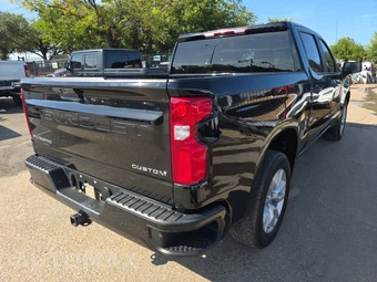 2022 Chevrolet Silverado 1500 LTD Custom Crew Cab Short Bed 1CX - miniatura 4