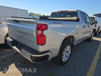 2022 Chevrolet Silverado 1500 LTD Custom Extended Cab Medium Bed 1CX - miniatura 4