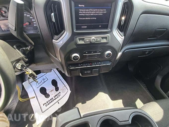 2022 Chevrolet Silverado 1500 LTD Custom Trail Boss Crew Cab Medium Bed 2CX - miniatura 10
