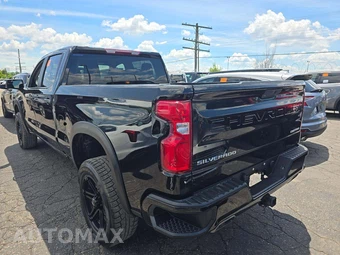 2022 Chevrolet Silverado 1500 LTD Custom Trail Boss Crew Cab Medium Bed 2CX - miniatura 2