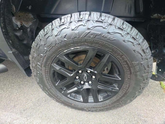 2022 Chevrolet Silverado 1500 LTD Custom Trail Boss Crew Cab Short Bed 2CX - miniatura 28