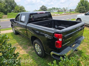 2022 Chevrolet Silverado 1500 LTD LT Crew Cab Short Bed 1LT - miniatura 2