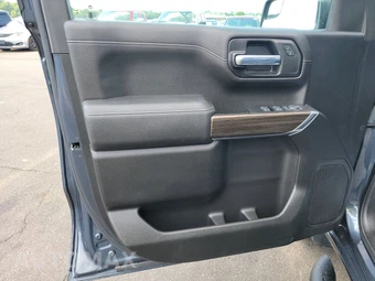 2022 Chevrolet Silverado 1500 LTD LT Crew Cab Short Bed 2FL - miniatura 9