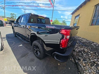 2022 Chevrolet Silverado 1500 LTD LT Trail Boss Crew Cab Short Bed 2LT - miniatura 2