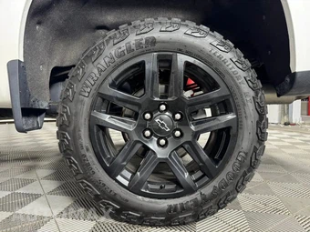 2022 Chevrolet Silverado 1500 LTD LT Trail Boss Crew Cab Short Bed 2LT - miniatura 42