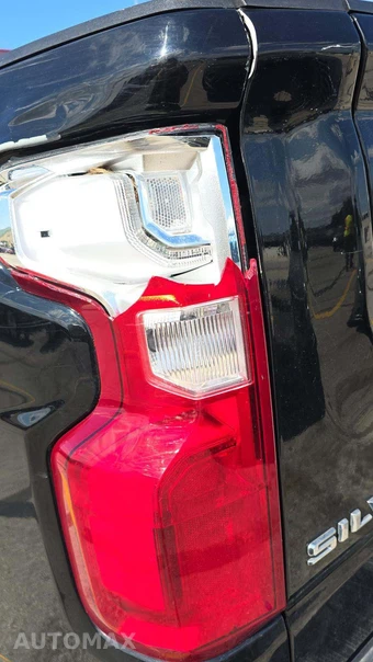 2022 Chevrolet Silverado 1500 LTD LT Trail Boss Crew Cab Short Bed 2LT - miniatura 19